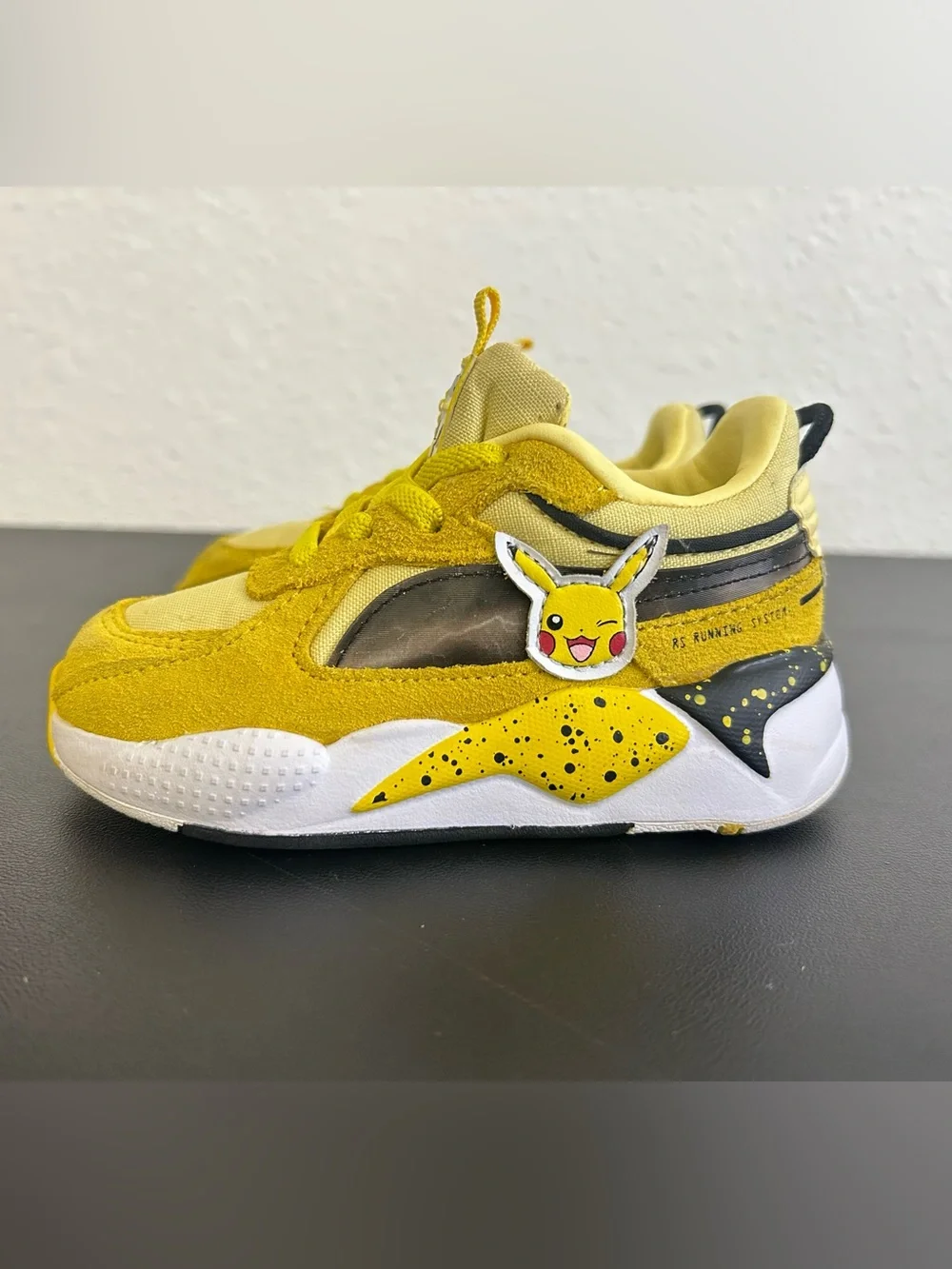 PUMA POKÉMON yellow PIKACHU Sneakers Boy Toddler Size 7C